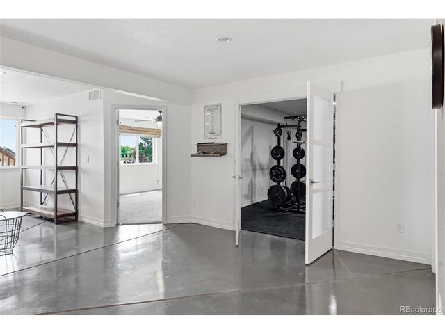 1744 Edgewater Pl, Longmont, CO 80504