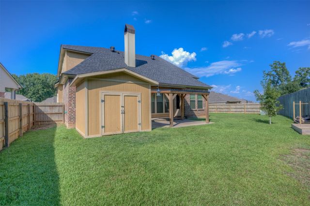 537 Dogwood South Lane, Haughton, LA 71037