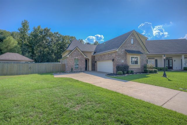 537 Dogwood South Lane, Haughton, LA 71037