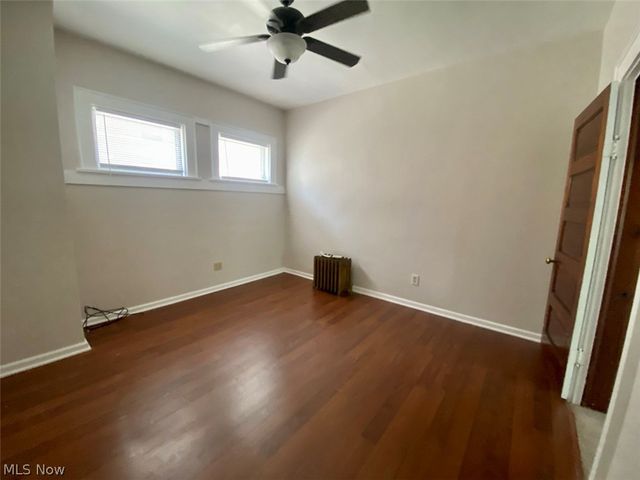 179 Oakdale Avenue, Akron, OH 44302