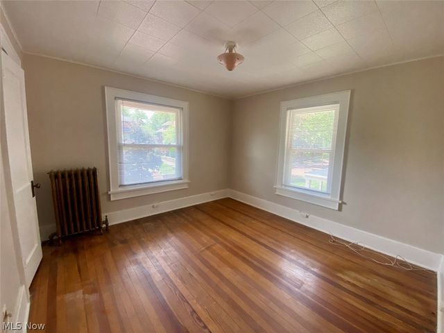 179 Oakdale Avenue, Akron, OH 44302