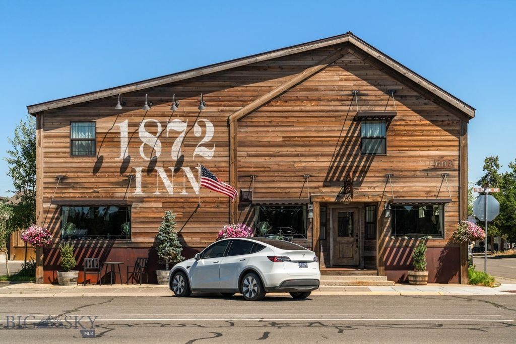 603 Yellowstone Avenue, West Yellowstone, MT 59758 photo 2