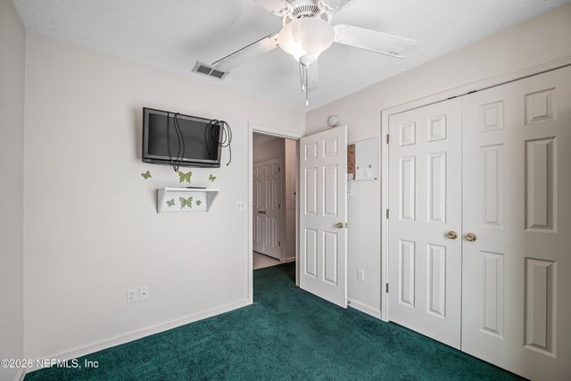 705 OAK ARBOR Circle, Jacksonville, FL 32206