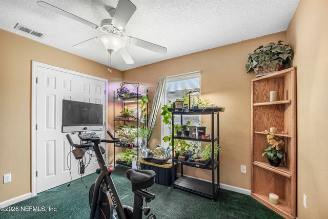 705 OAK ARBOR Circle, Jacksonville, FL 32206