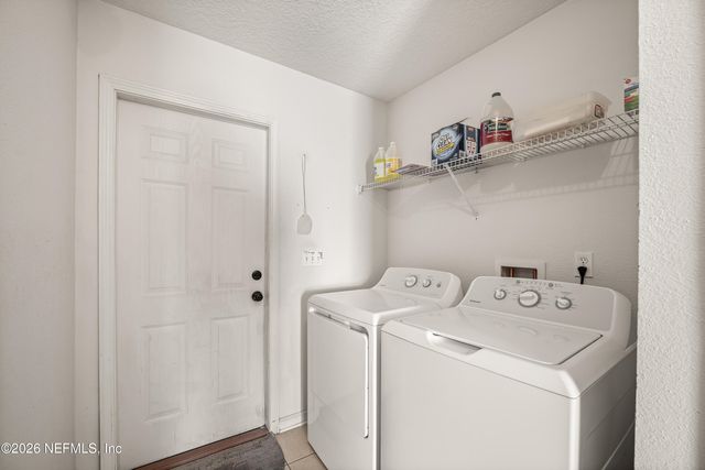 705 OAK ARBOR Circle, Jacksonville, FL 32206