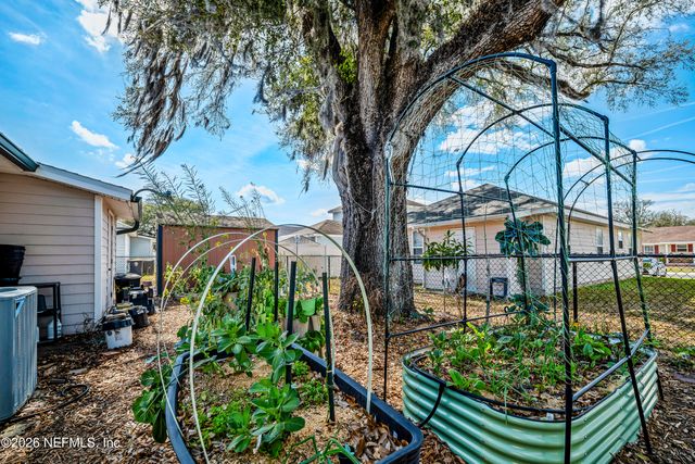 705 OAK ARBOR Circle, Jacksonville, FL 32206