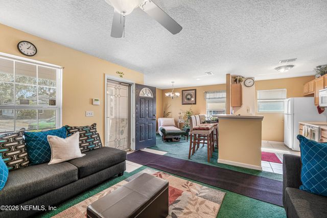 705 OAK ARBOR Circle, Jacksonville, FL 32206