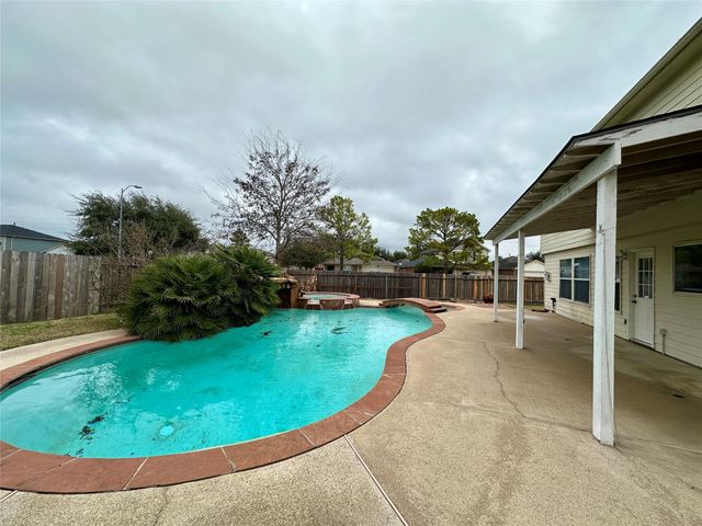 17002 Irish Oaks Court, Houston, TX 77083