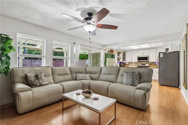 20226 Lanark, Winnetka, CA 91306
