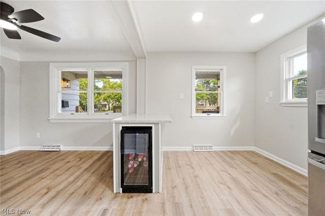 6392 W 130th Street, Brook Park, OH 44142
