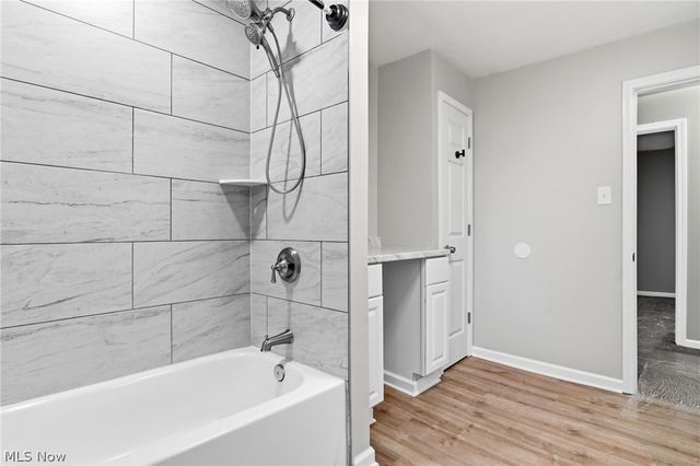 6392 W 130th Street, Brook Park, OH 44142