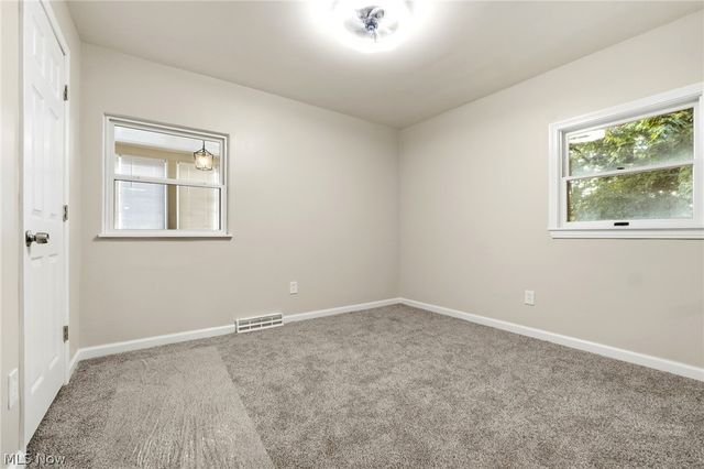6392 W 130th Street, Brook Park, OH 44142