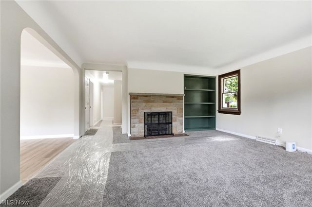 6392 W 130th Street, Brook Park, OH 44142