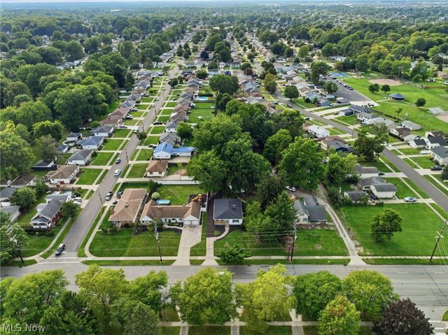 6392 W 130th Street, Brook Park, OH 44142