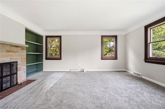 6392 W 130th Street, Brook Park, OH 44142