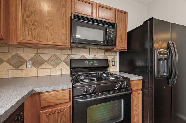 16847 Mammoth Springs Drive, Houston, TX 77095