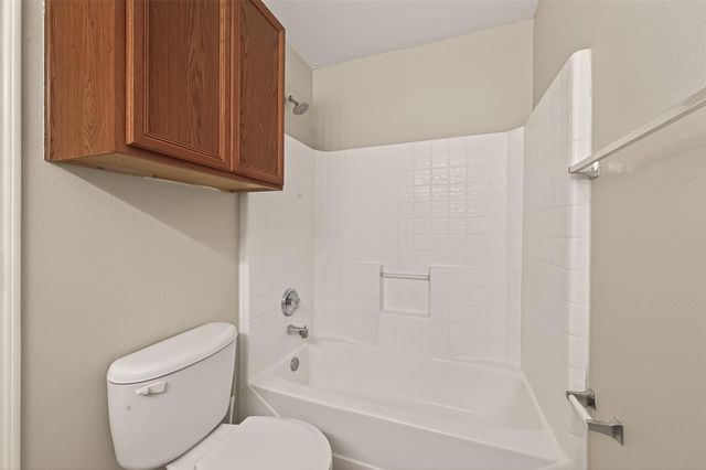 16847 Mammoth Springs Drive, Houston, TX 77095