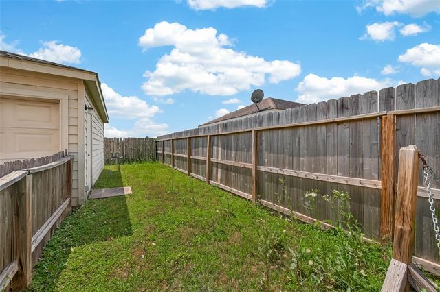 16847 Mammoth Springs Drive, Houston, TX 77095