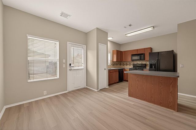 16847 Mammoth Springs Drive, Houston, TX 77095