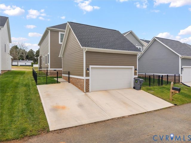 3750 Woody Tavern Ct, Powhatan, VA 23139