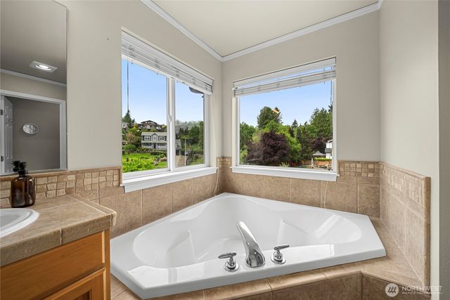 418 103rd Avenue NE, Lake Stevens, WA 98258
