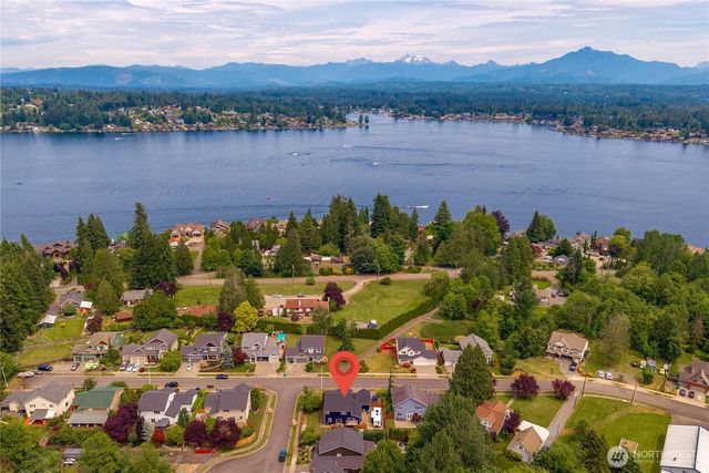 418 103rd Avenue NE, Lake Stevens, WA 98258