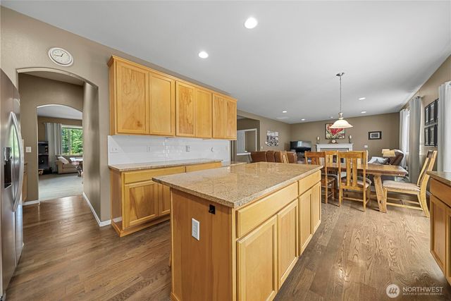418 103rd Avenue NE, Lake Stevens, WA 98258