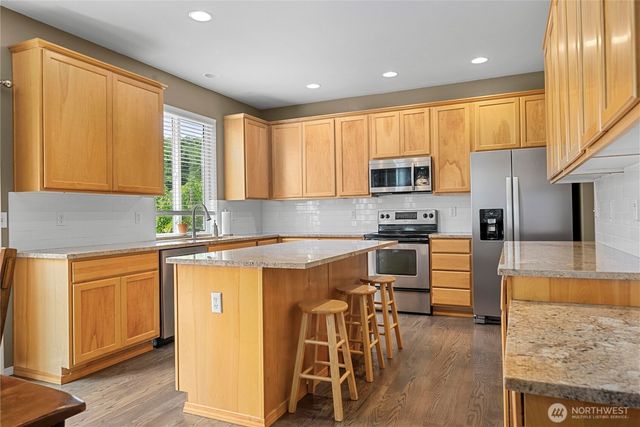418 103rd Avenue NE, Lake Stevens, WA 98258