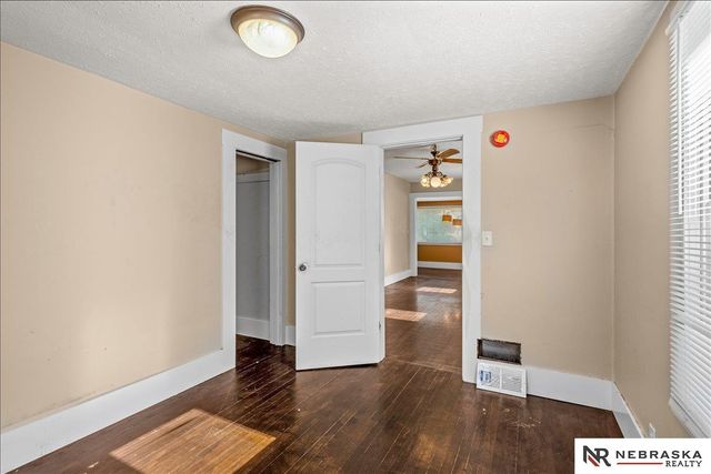 6257 Sprague Street, Omaha, NE 68104