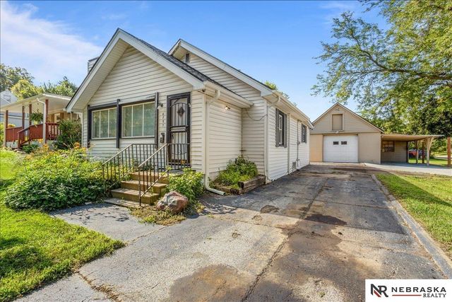 6257 Sprague Street, Omaha, NE 68104