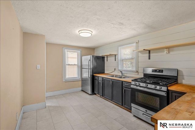 6257 Sprague Street, Omaha, NE 68104