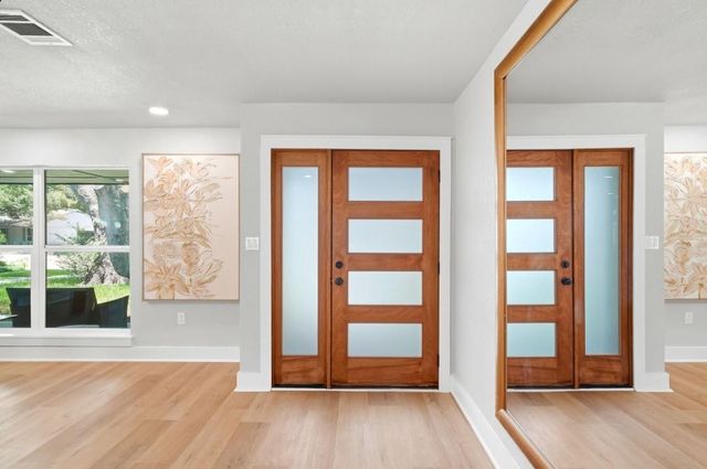 6139 Valkeith Drive, Houston, TX 77096