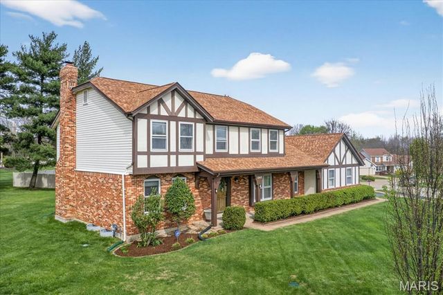 1347 Cherry Glen Court, Chesterfield, MO 63017