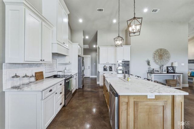 5923 Bridlewood Court, San Angelo, TX 76904