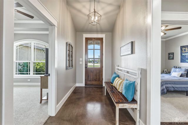 5923 Bridlewood Court, San Angelo, TX 76904