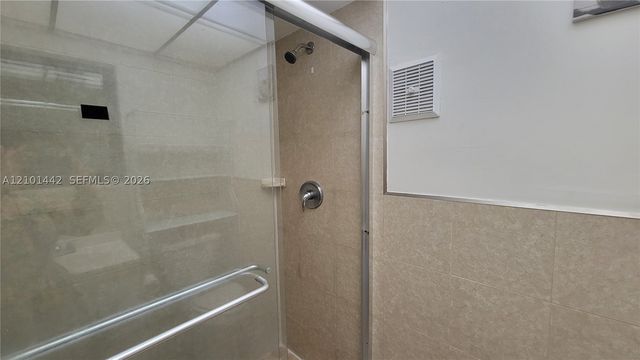 11477 NW 39th Ct 202-1, Coral Springs, FL 33065