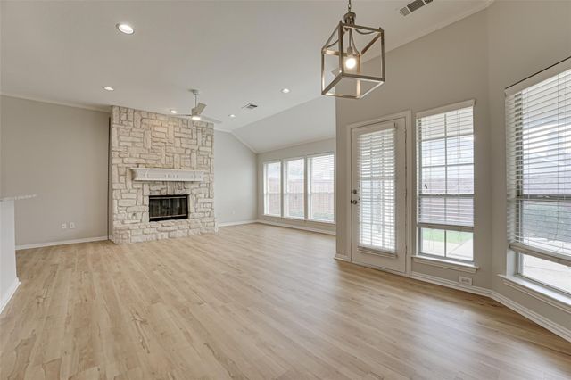 8104 Yacht Street, Frisco, TX 75035