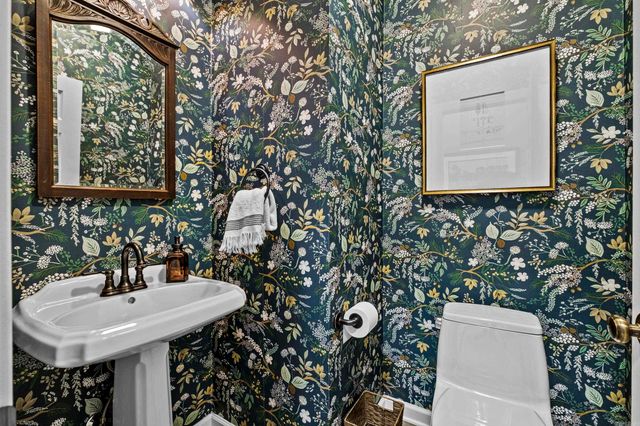 1905 Wellington Woods Drive, Little Rock, AR 72211