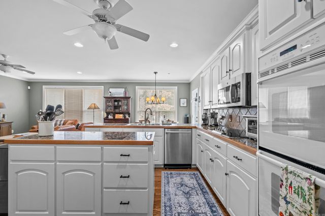 1905 Wellington Woods Drive, Little Rock, AR 72211