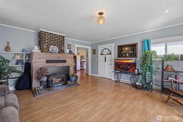 3817 E Sunset Drive, Bellingham, WA 98226