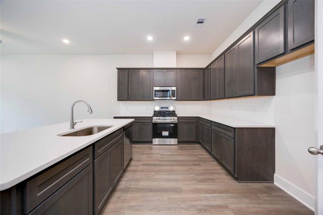 3018 La Rambla Drive, Houston, TX 77047