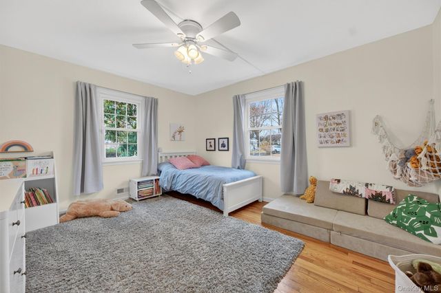 114 Chestnut Drive, New Windsor, NY 12553