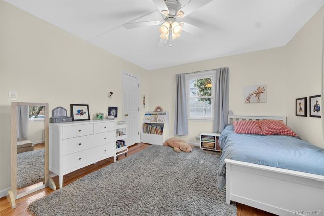 114 Chestnut Drive, New Windsor, NY 12553