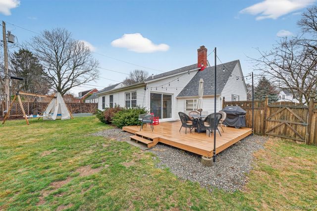 114 Chestnut Drive, New Windsor, NY 12553