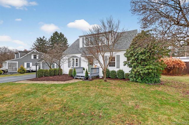 114 Chestnut Drive, New Windsor, NY 12553