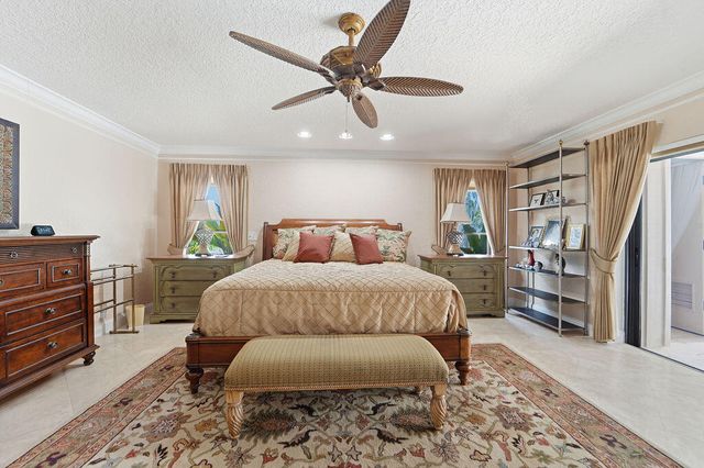 6499 Brandon Street, Palm Beach Gardens, FL 33418