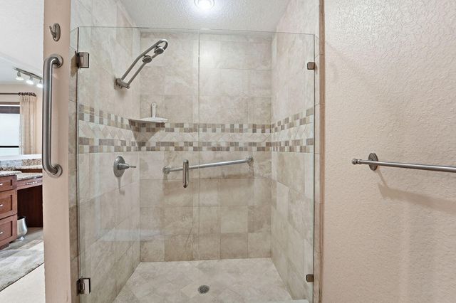 6499 Brandon Street, Palm Beach Gardens, FL 33418
