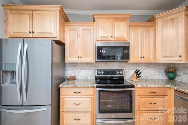 2474 Gateway Lane, Lincolnton, NC 28092