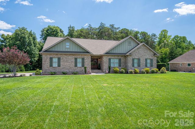 2474 Gateway Lane, Lincolnton, NC 28092