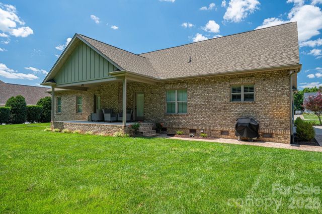 2474 Gateway Lane, Lincolnton, NC 28092